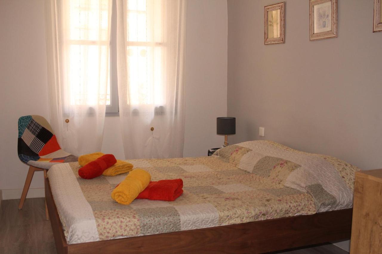Appartement Chez Marie Louise à Pézenas Extérieur photo